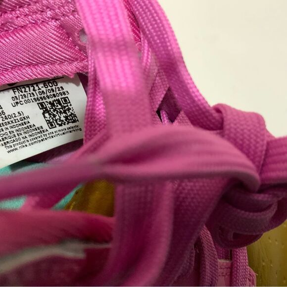 Nike Dunk Low Parris Goebel Playful Pink FN2721 600 Women’s Size 7 - Picture 10 of 11